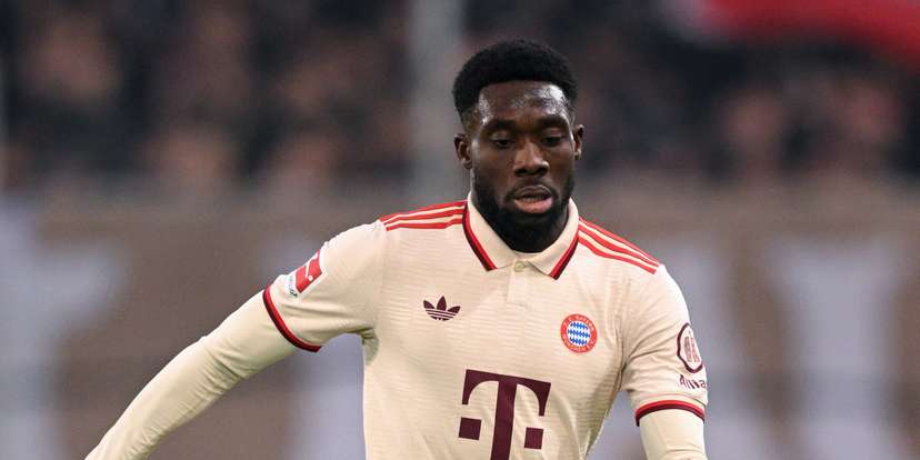 Davis Takes A Big Step Back Amidst Interest From Man Utd